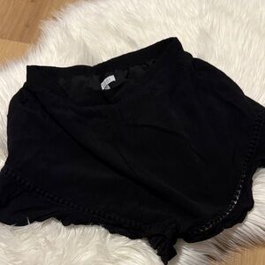 Tobi Black High Waist Shorts